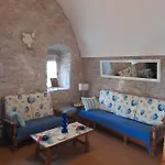 Stonehouse In Mani Penisula Koíta