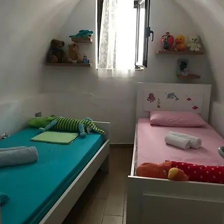 Stonehouse In Mani Penisula Koita