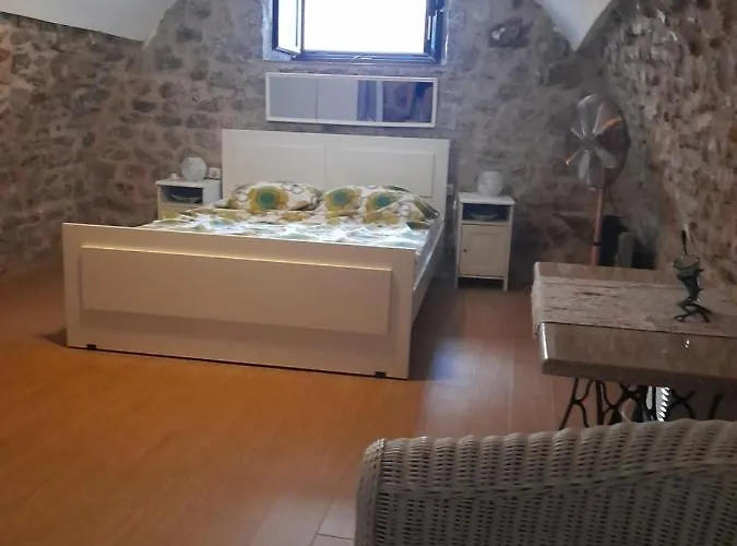 Stonehouse In Mani Penisula Villa Koíta